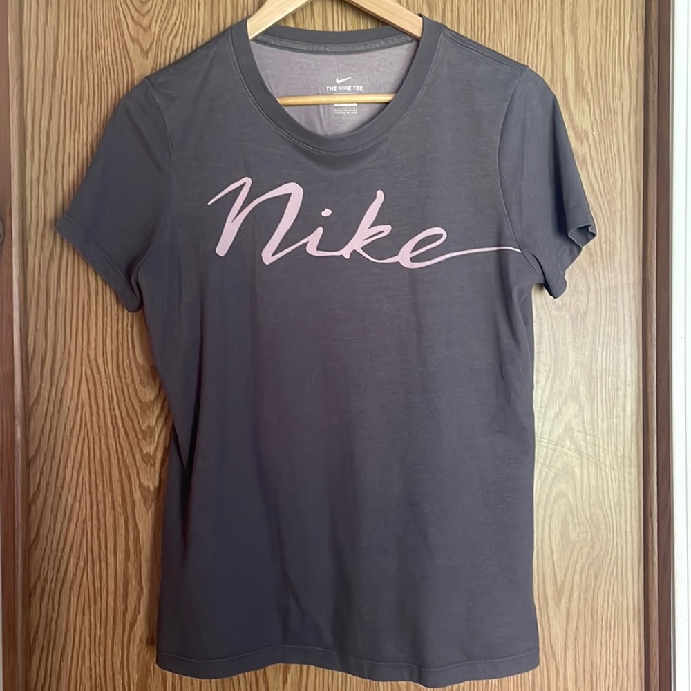 Nike dry fit tee